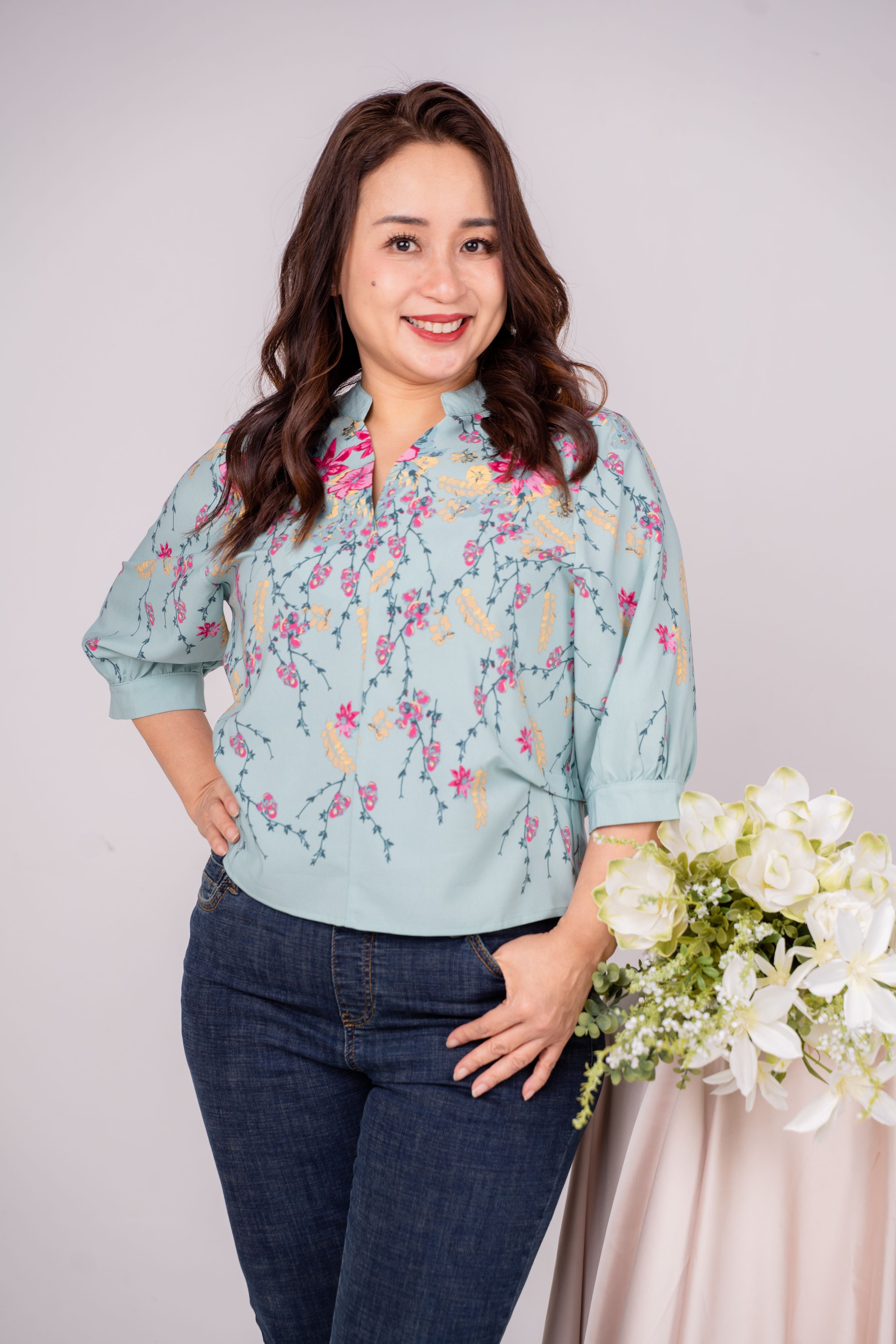 Flower Print V-Neck Blouse