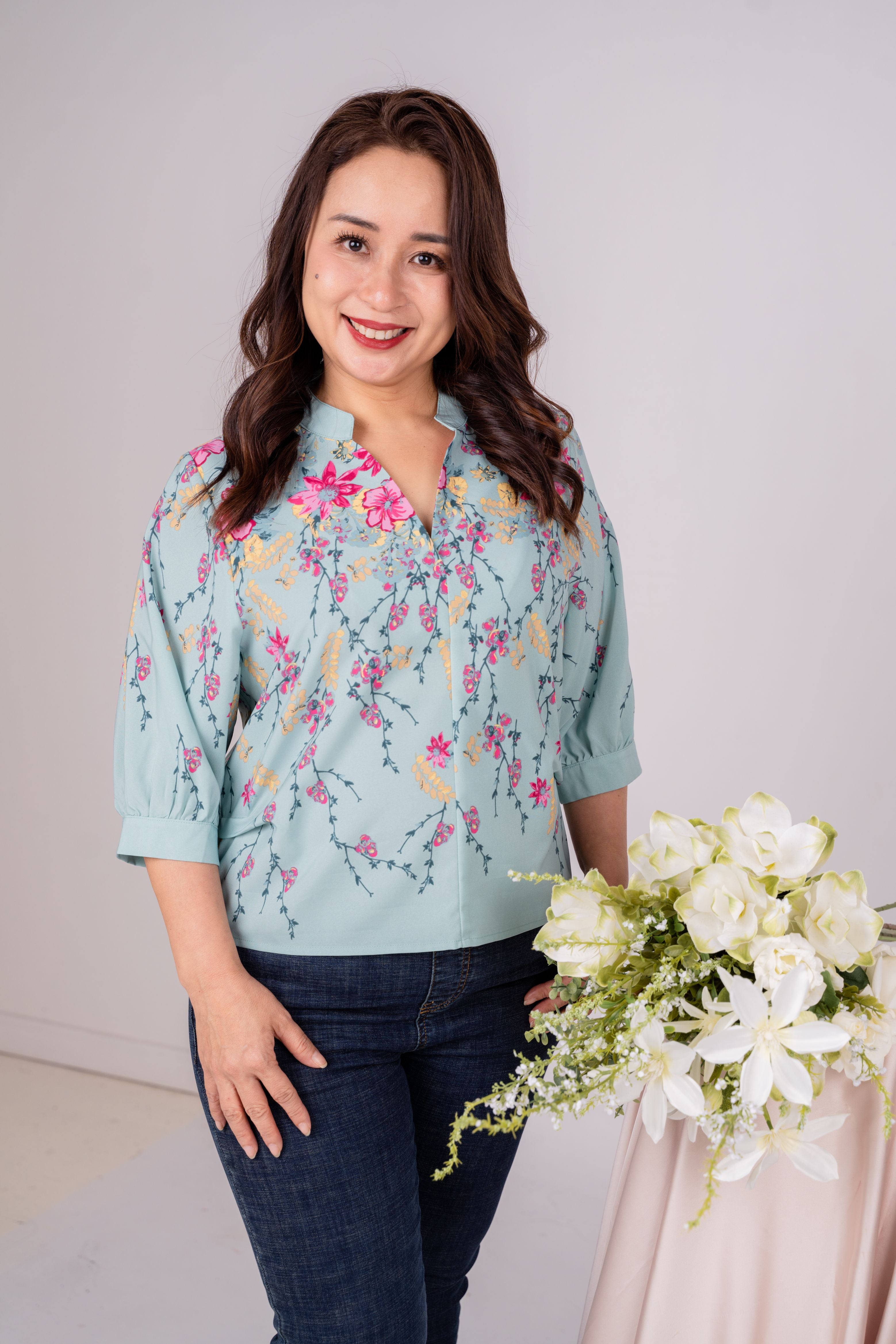 Flower Print V-Neck Blouse